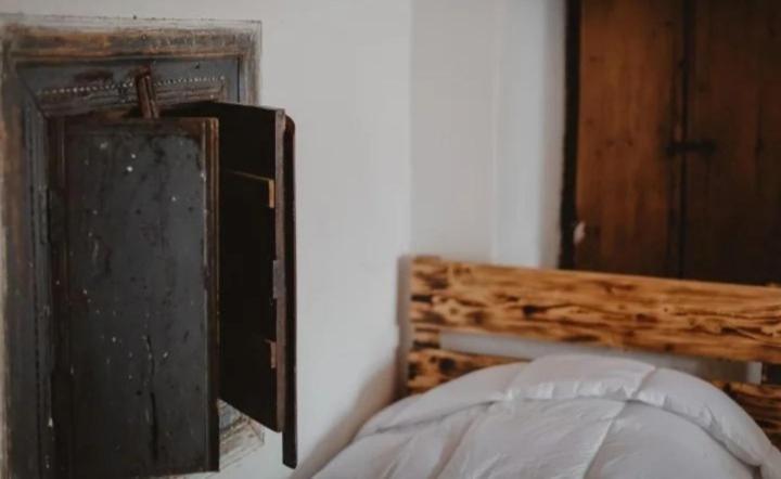 Bujtina Tusha Hotel Priska e Madhe Ngoại thất bức ảnh
